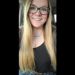 Meet your Posher, Amy